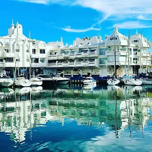 Apartment Puerto Marina, Benalmadena
